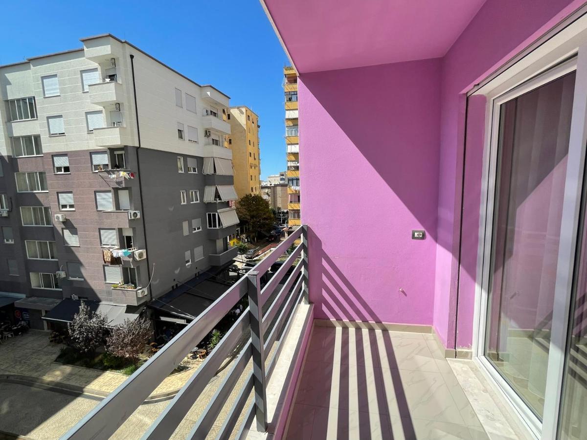 Modern & Cozy Apartment Tiranë Ngoại thất bức ảnh
